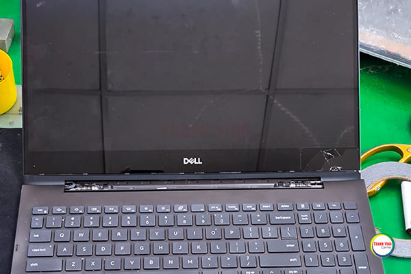 thay màn hình laptop Dell Inspiron 7591 2-in-1