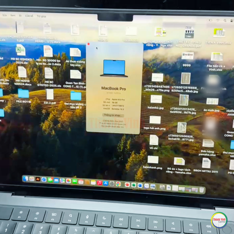Thay Màn Hình MacBook Pro M3 14 inch Late 2023 Model A2918 lấy ngay trong ngày tại Thành Vinh Center. Hotline tư vấn, báo giá 0919.445.179. Địa chỉ chuyên thay màn hình Macbook tất cả các model, đặc biệt là các dòng Macbook M1 - M2 - M3