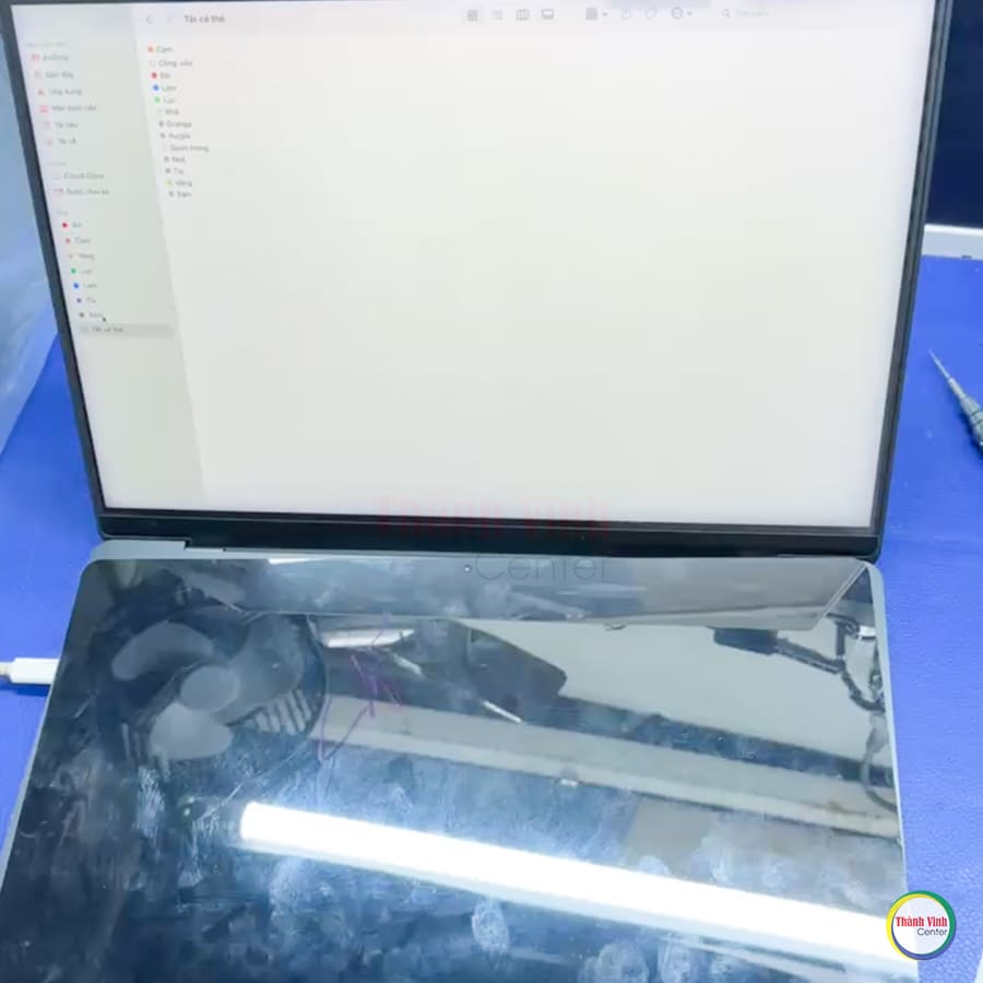 Thay Màn Hình MacBook Pro M3 Late 2023 Model A2918 EMC 8304 14 inch