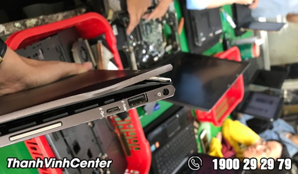 Thay-man-hinh-laptop-HP-ENVY-X360-convertible-model-13-ag000-13z-ag000-002