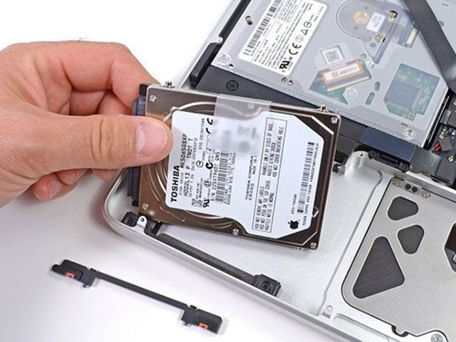 Vì sao ổ cứng laptop dell bị lỗi?