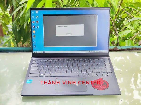 LAPTOP CŨ MSI Modern 14 B11MOU CPU CORE I3-1115G4 RAM 8GB Ổ CỨNG SSD 256GB VGA UHD GRAPHICS LCD 14.0''INCH (FHD)