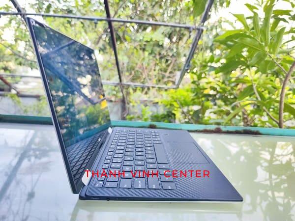 LAPTOP CŨ Dell XPS 13 9365 CPU CORE I7-8500Y RAM 16GB Ổ CỨNG SSD 256GB VGA HD GRAPHICS LCD 13.3''INCH (3K CẢM ỨNG)