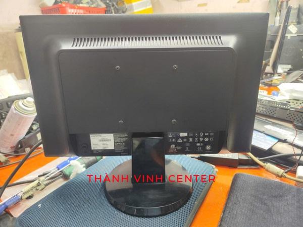 MÀN HÌNH MÁY TÍNH ĐỂ BÀN CŨ COMPAQ F191 Monitor 18.5'INCH ĐỘ PHÂN GIẢI TỐI ĐA 11366 x 768 PIXEL FHD