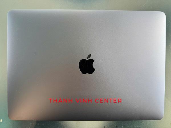 MACBOOK Pro A1706 (2016) CPU Intel Core i5 lõi kép RAM 8GB Ổ CỨNG SSD 512 GB VGA Intel Iris Graphics 550 1536 MB LCD Retina Tích hợp 13,3