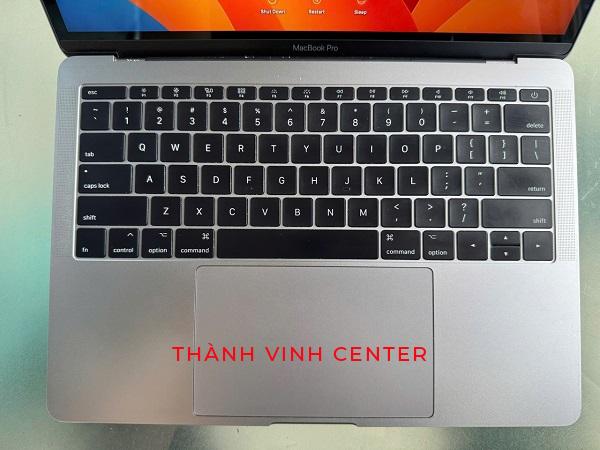 MACBOOK Pro A1708 (2017) CPU Intel Core i5 lõi kép RAM 8GB Ổ CỨNG SSD 128 GB VGA Intel Iris Plus Graphics 640 1536 MB LCD Retina Tích hợp 13,3
