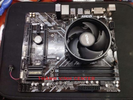 Combo MAINBOARD GIGABYTE B450M DS3H (rev. 1.x) + CPU AMD Ryzen™ 5 3500 Tặng Quạt tản nhiệt bảo hành 03 tháng (không FE)